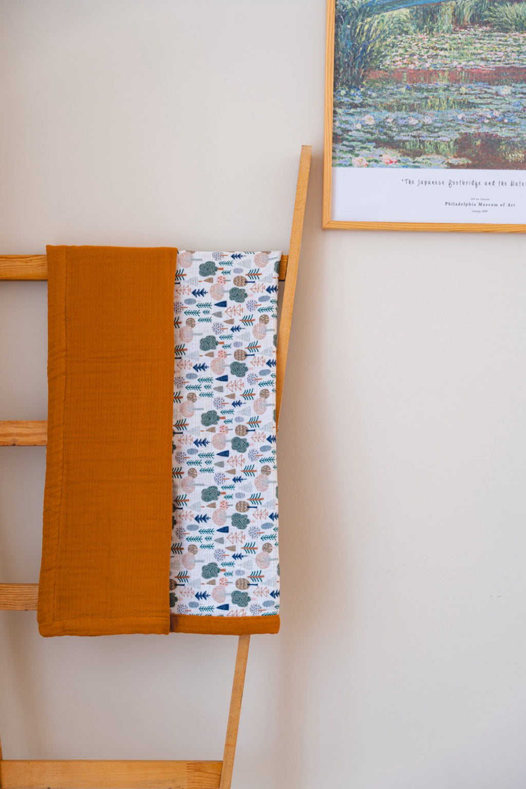 PINE TREE CRINKLE-MUSLIN BABY BLANKET