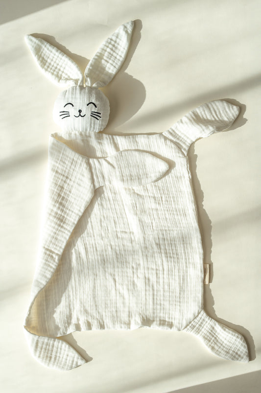 WHITE BUNNY LOVEY