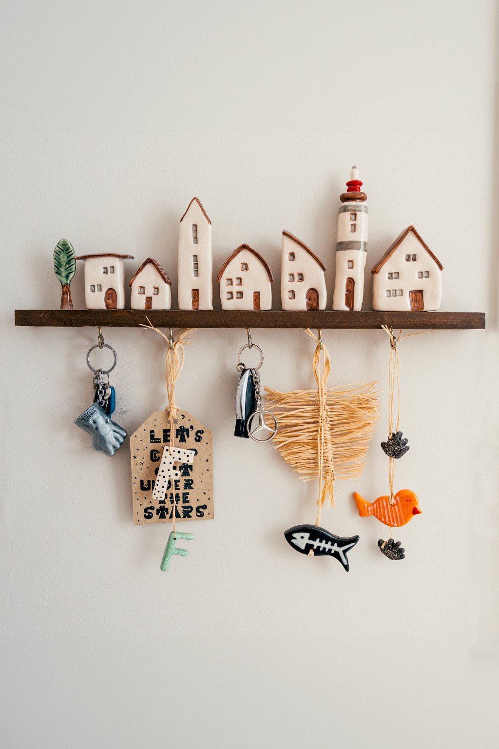 COASTAL HOUSES KEYHOLDER