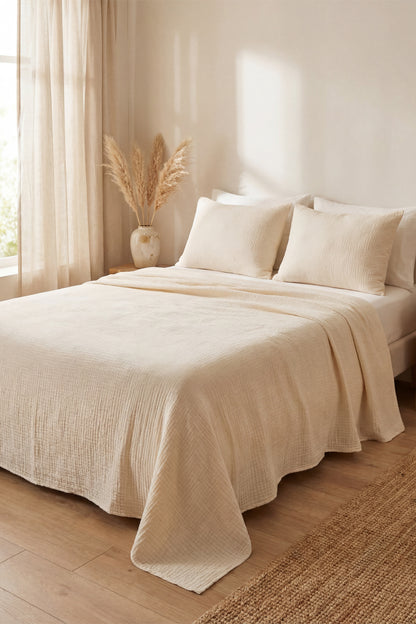 CREAM CRINKLE BED COVER SET