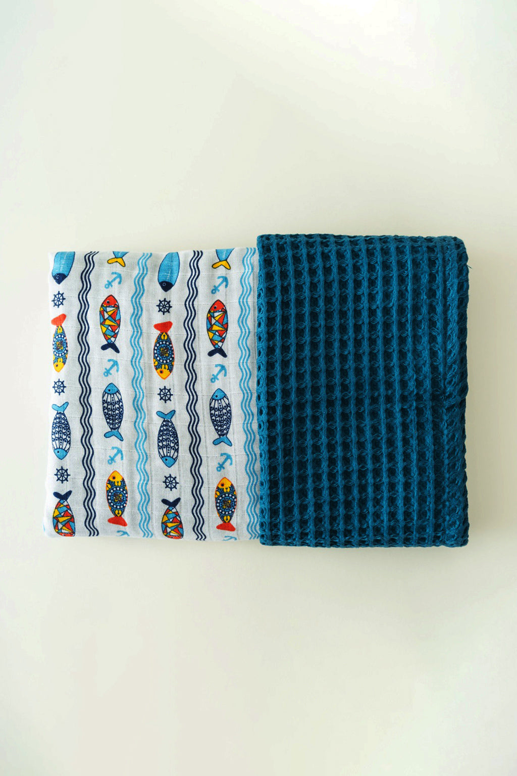 FISH WAFFLE-MUSLIN BABY BLANKET