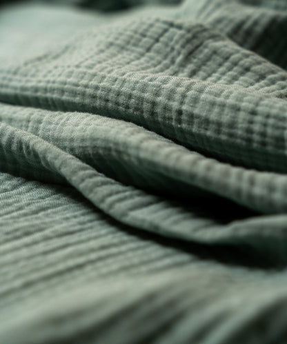 SAGE GREEN CRINKLE BED COVER SET