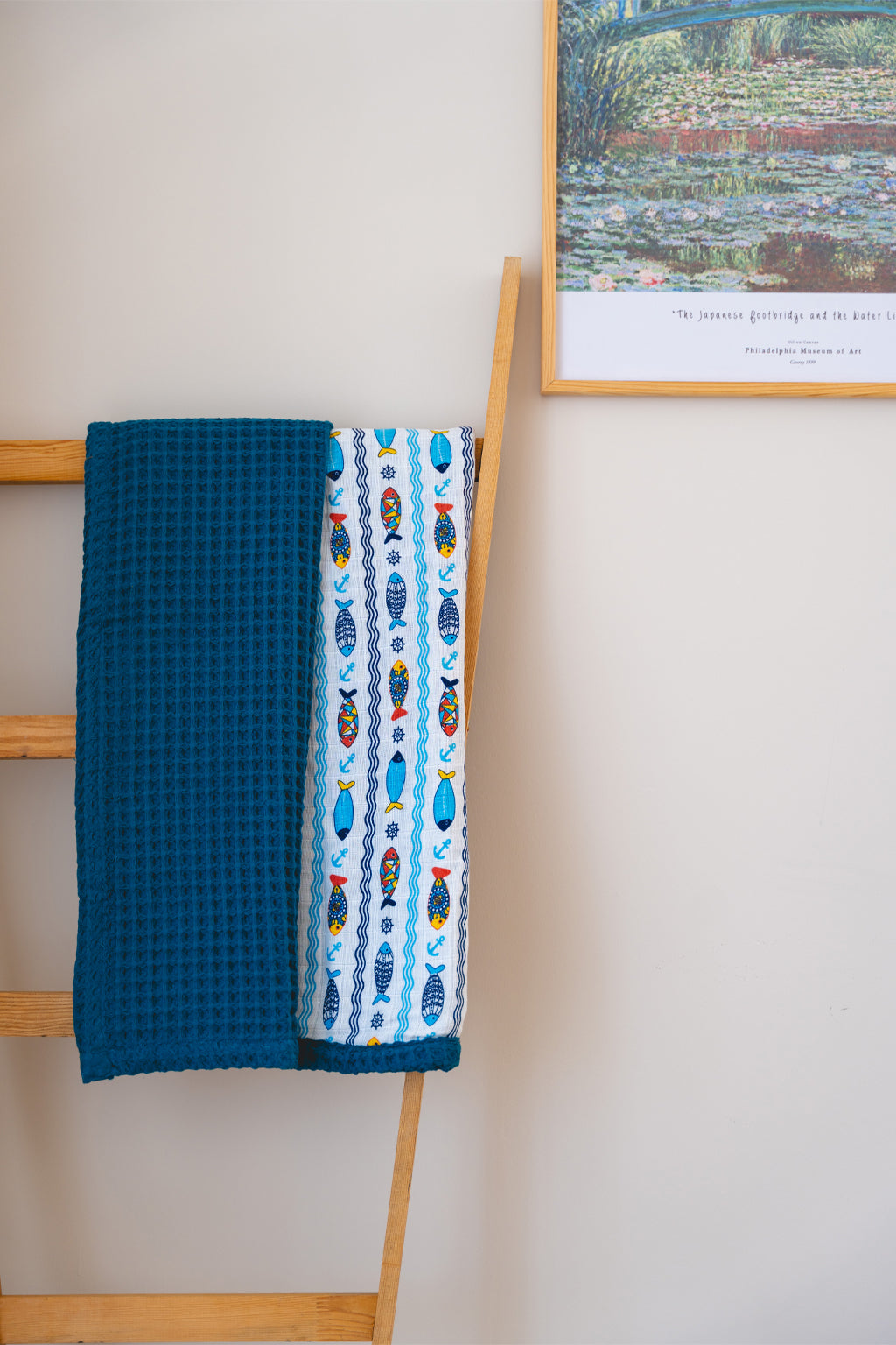 FISH WAFFLE-MUSLIN BABY BLANKET